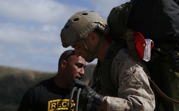 Marines, Sailors take on 8th Annual Recon Challenge
