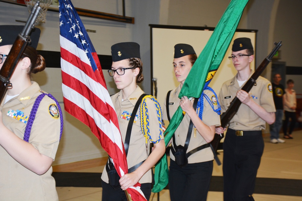 Olympic College Pays Tribute to Service Members, Veterans