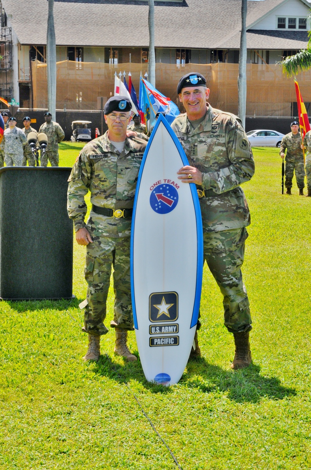 USARPAC bids farewell to Fenton; welcomes Milhorn
