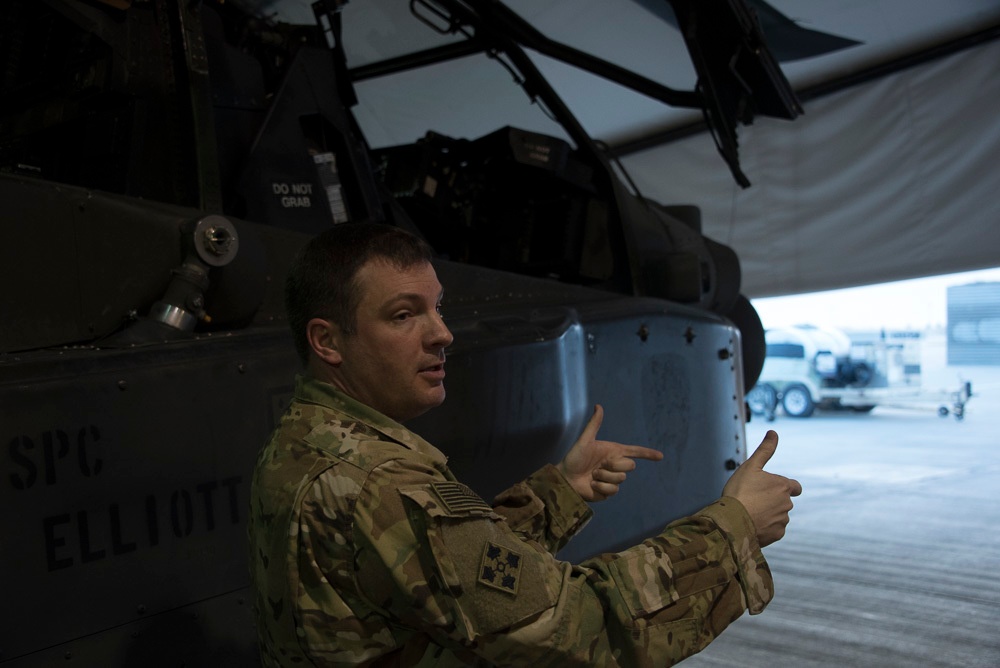 JAG gets rules of engagement training from UH60 pilot