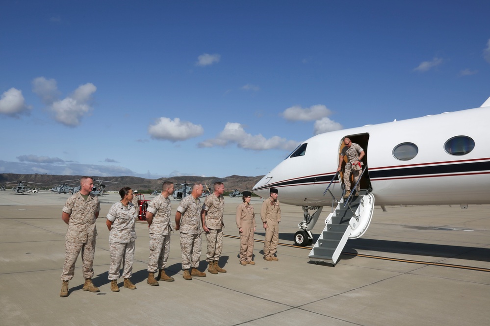 CMC Tours MCAS Camp Pendleton