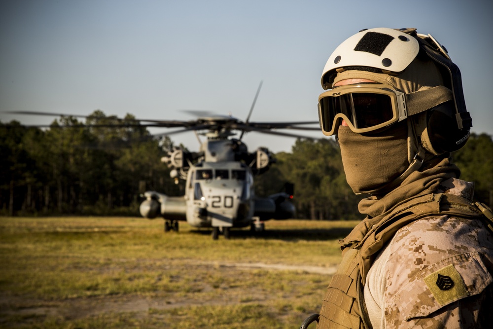 LOS Marines Conduct HST training