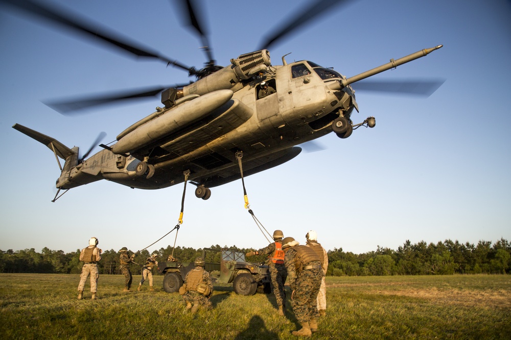 LOS Marines Conduct HST training