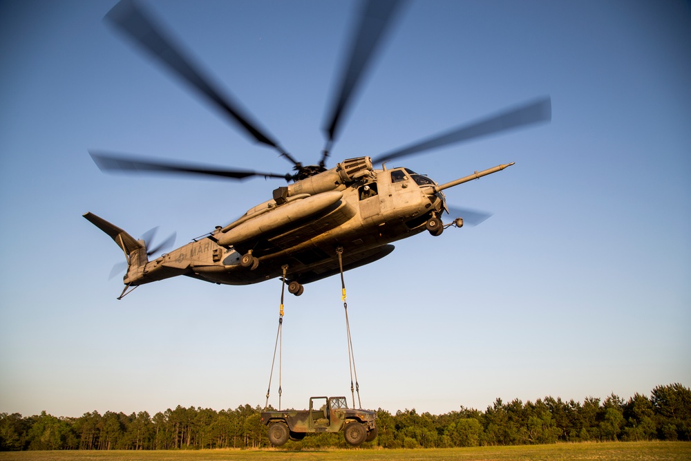 LOS Marines Conduct HST training