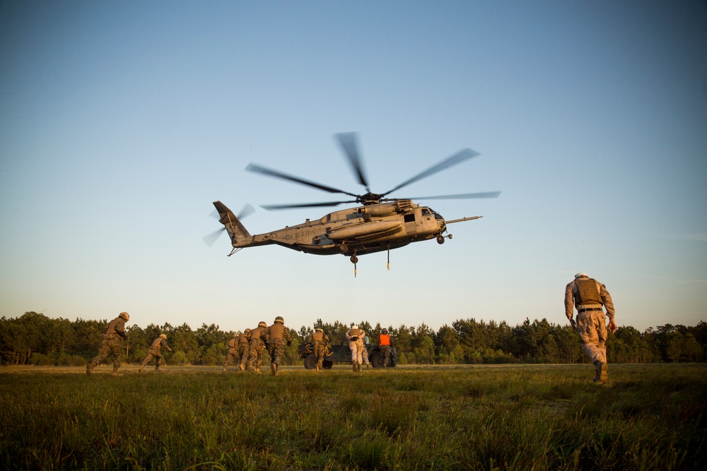 LOS Marines Conduct HST training