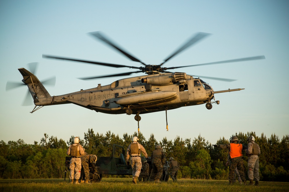 LOS Marines Conduct HST training