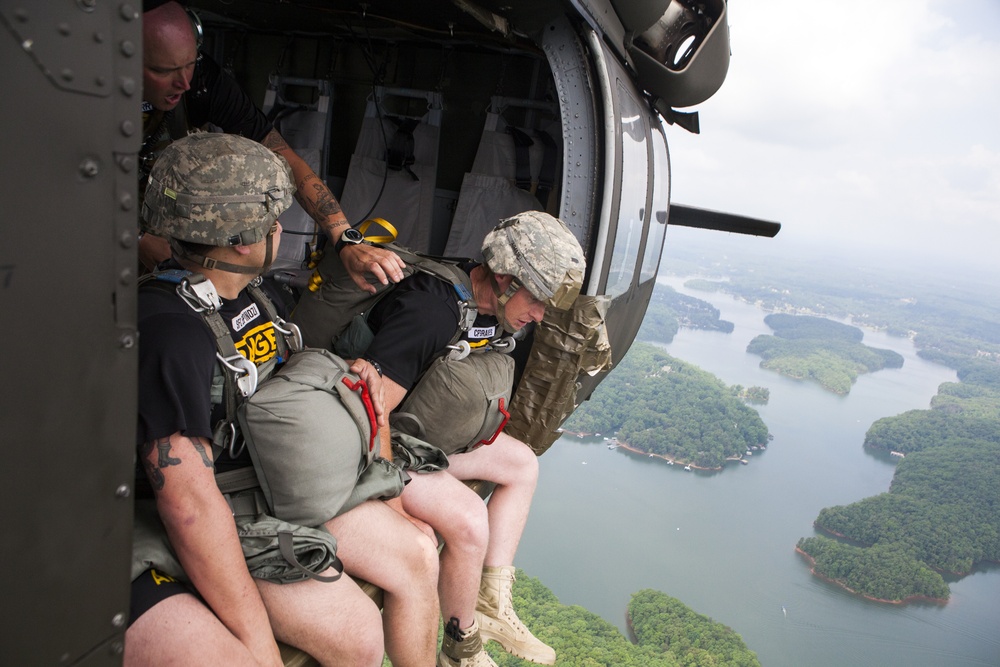 U.S. Army Rangers parachute Into Lake Lanier