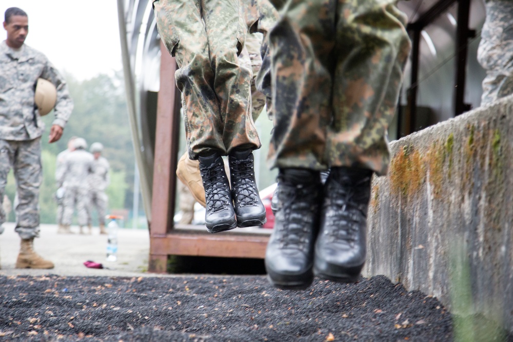 US/Deutschland Friendship Jump