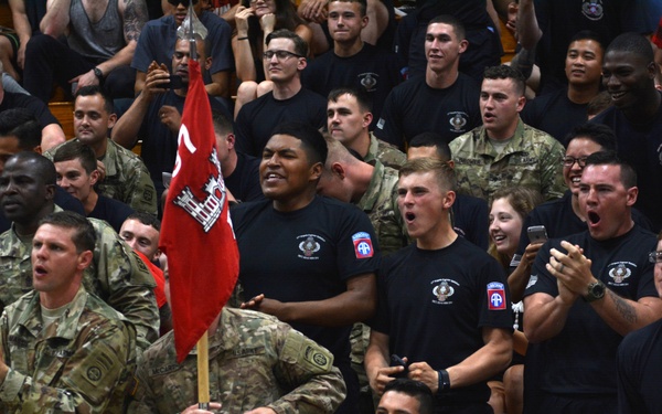 Paratroopers face-off during All American Week 2016 Combatives Tournament finals