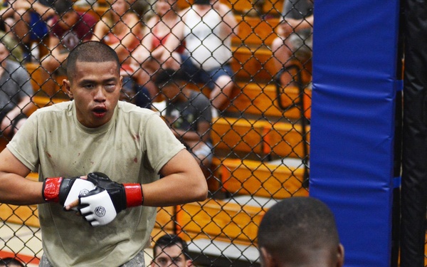 Paratroopers face-off during All American Week 2016 Combatives Tournament finals