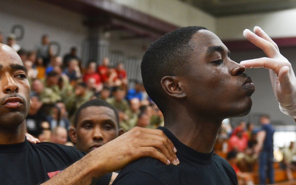 Paratroopers face-off during All American Week 2016 Combatives Tournament finals