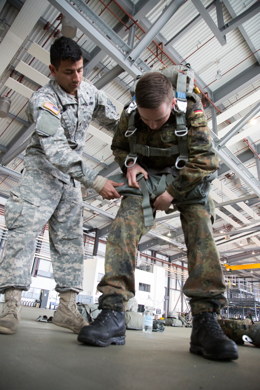 US/Deutschland Friendship Jump