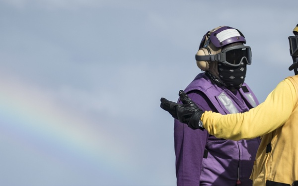 USNS Mercy (T-AH 19)