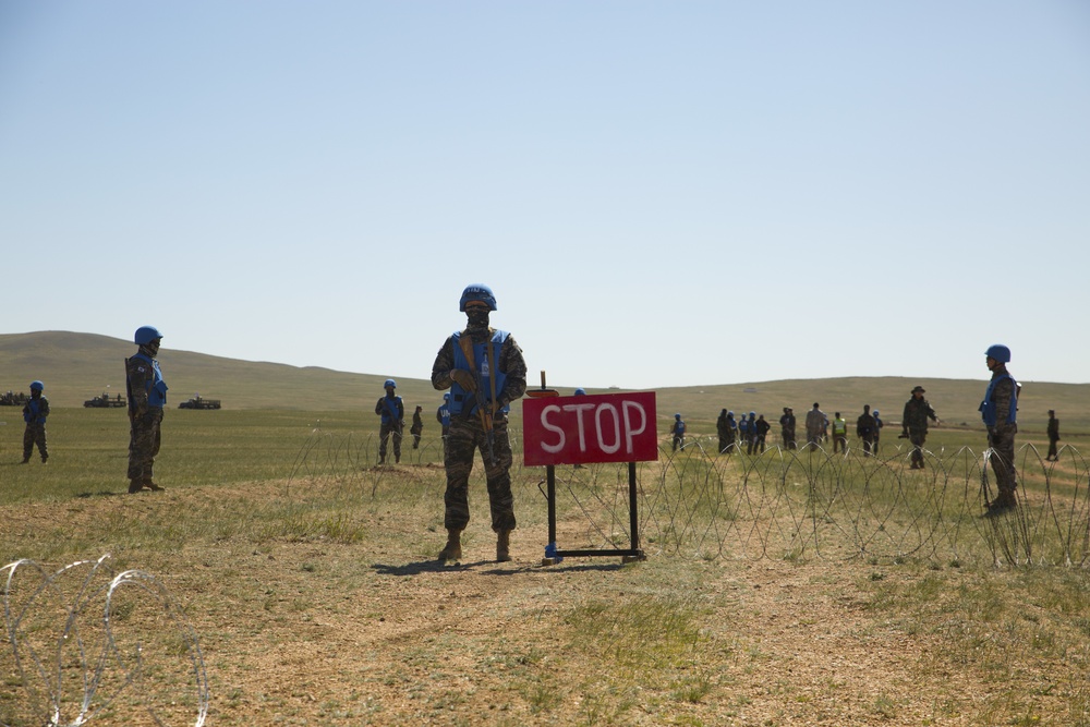 Mongolian Armed Forces hosts lane training during multilateral exercise Khaan Quest 2016