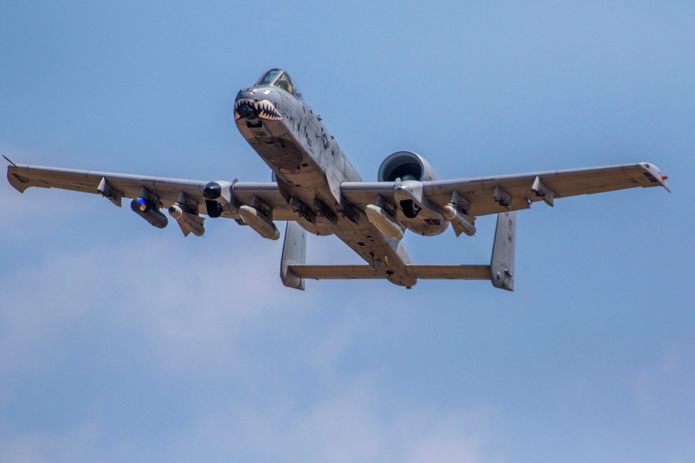 A-10s Provide CAS During Airborne Review