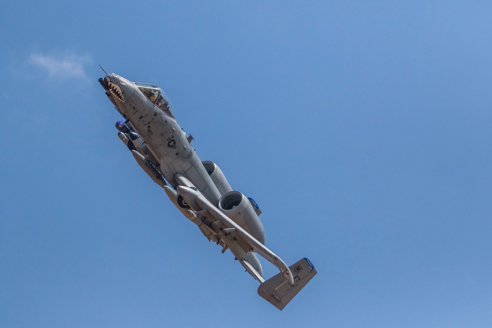 A-10s Provide CAS During Airborne Review