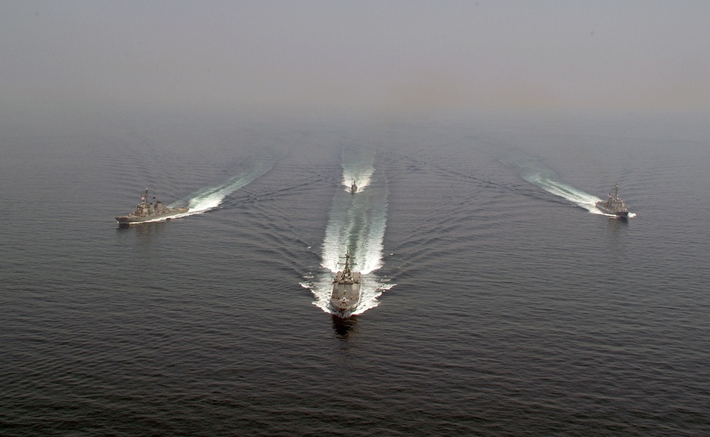 USS Momsen (DDG 92) Operations
