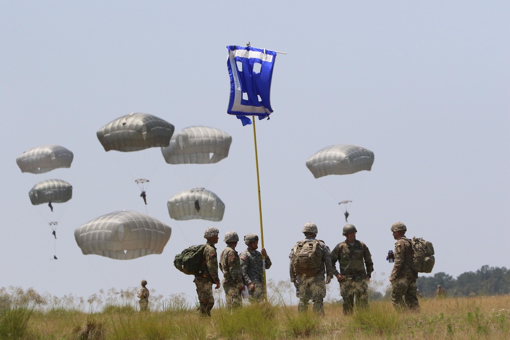 All American Week 2016 concludes with Airborne Review