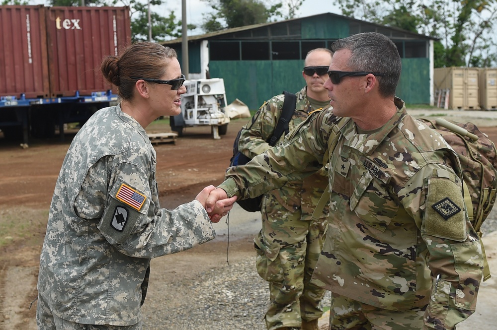 Brig. Gen. Bacon meets with Task Force Red Wolf service members during Exercise BEYOND THE HORIZON 2016 GUATEMALA
