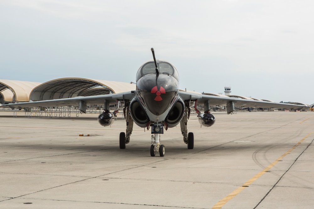 VMAQT-1 deactivates, EA-6B Prowler transferred to Hickory Aviation Museum