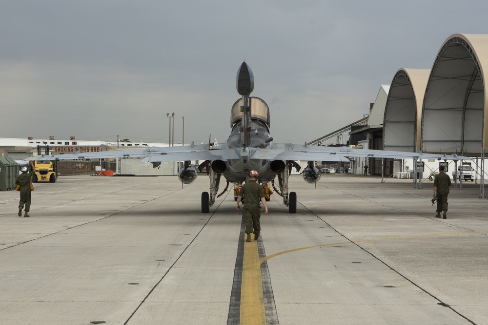 VMAQT-1 deactivates, EA-6B Prowler transferred to Hickory Aviation Museum
