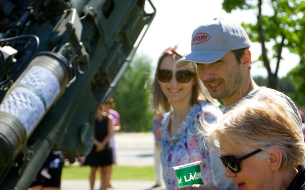 Adazi community turns out to celebrate in Latvia