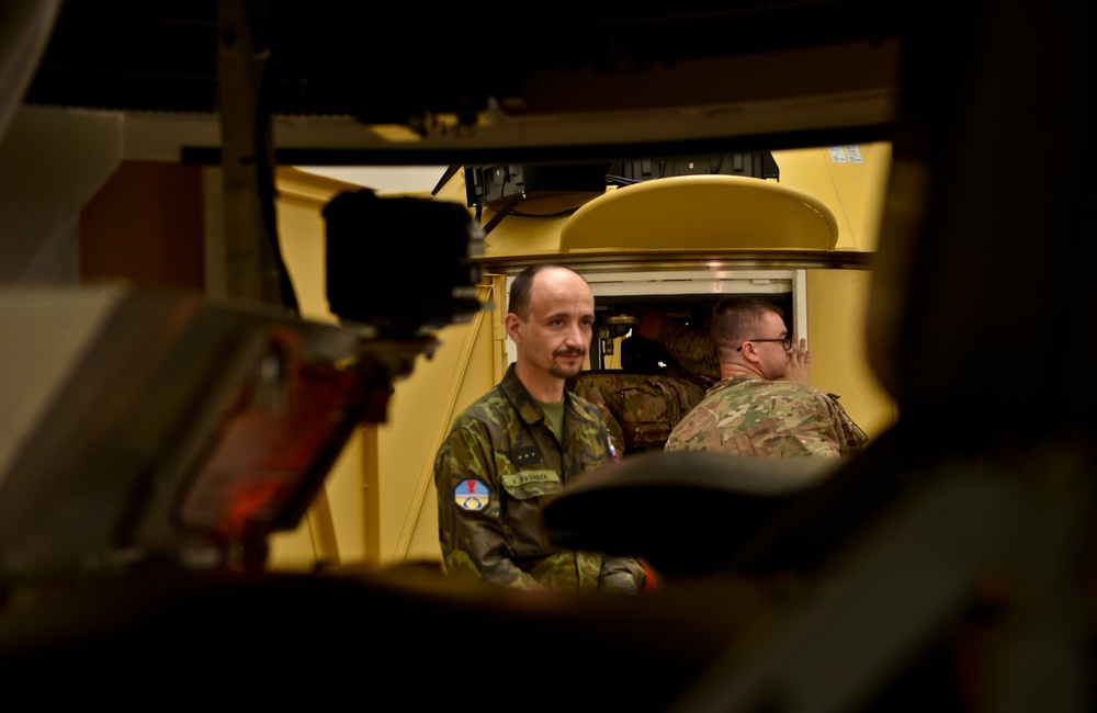 Simulators and Success: 2nd Cavalry Regiment Trains on Czech Military Simulators