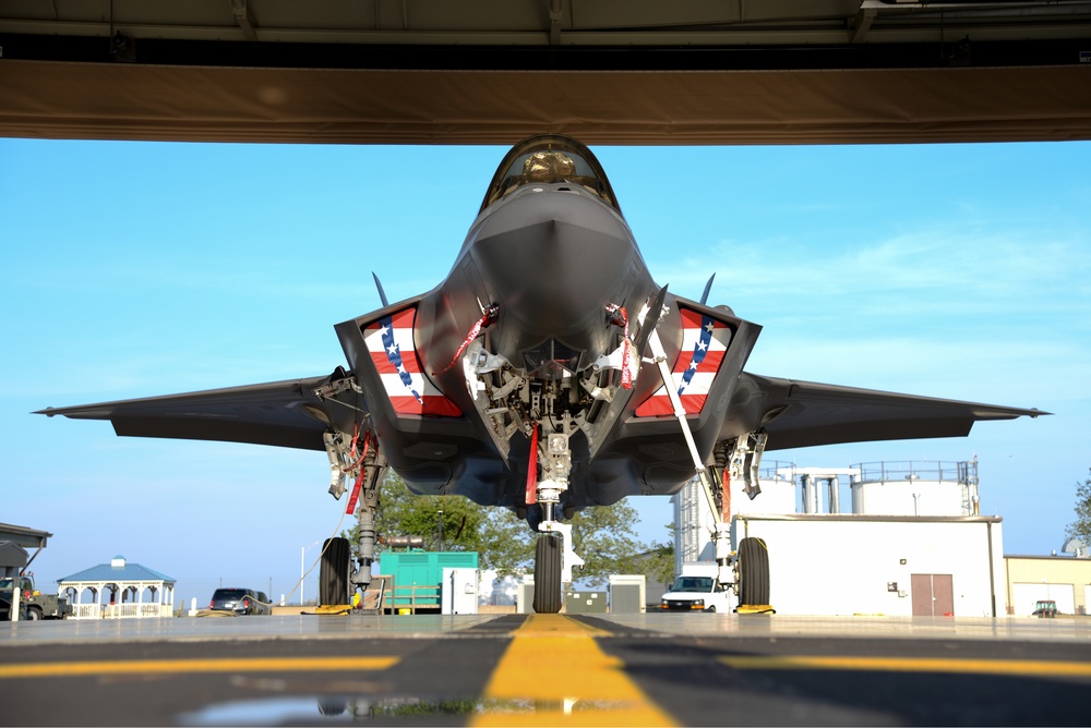 F-35 Lightining II parked at ACY