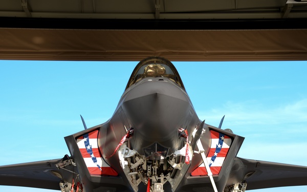 F-35 Lightining II parked at ACY