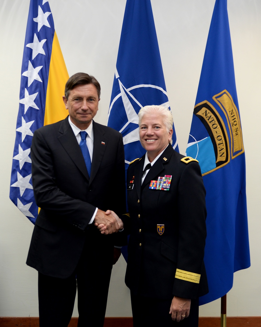 NHQSa commander meets with the President of the Republic of Slovenia