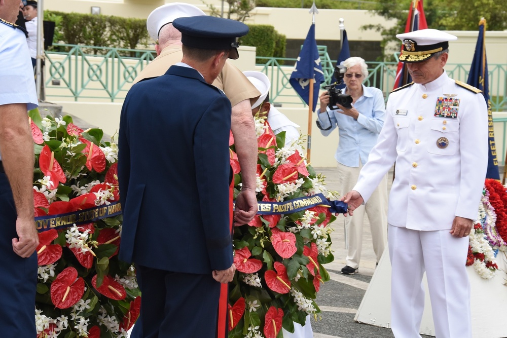 Commanders Gather for Hawaii Memorial Day Ceremony