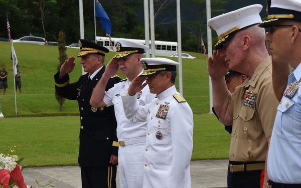 Commanders Gather for Hawaii Memorial Day Ceremony