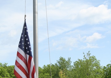 Fort Sheridan honors fallen veterans