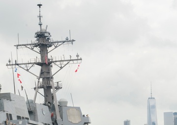 U.S. Sailors aboard USS Bainbridge (DDG 96) Departing 2016 Fleet Week New York (FWNY)