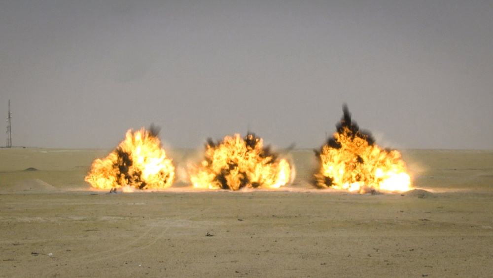 Special Purpose MAGTF-CR-CC conducts Combined EOD Explosive Effects Training