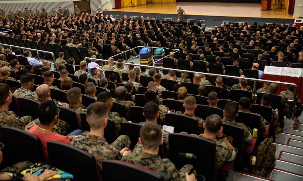 III MEF CG speaks to Marines on period of unity and mourning