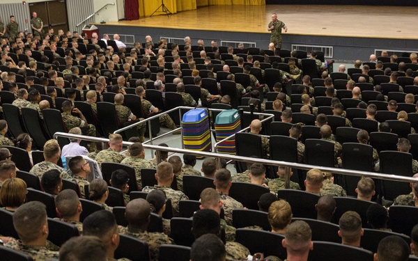 III MEF CG speaks to Marines on period of unity and mourning