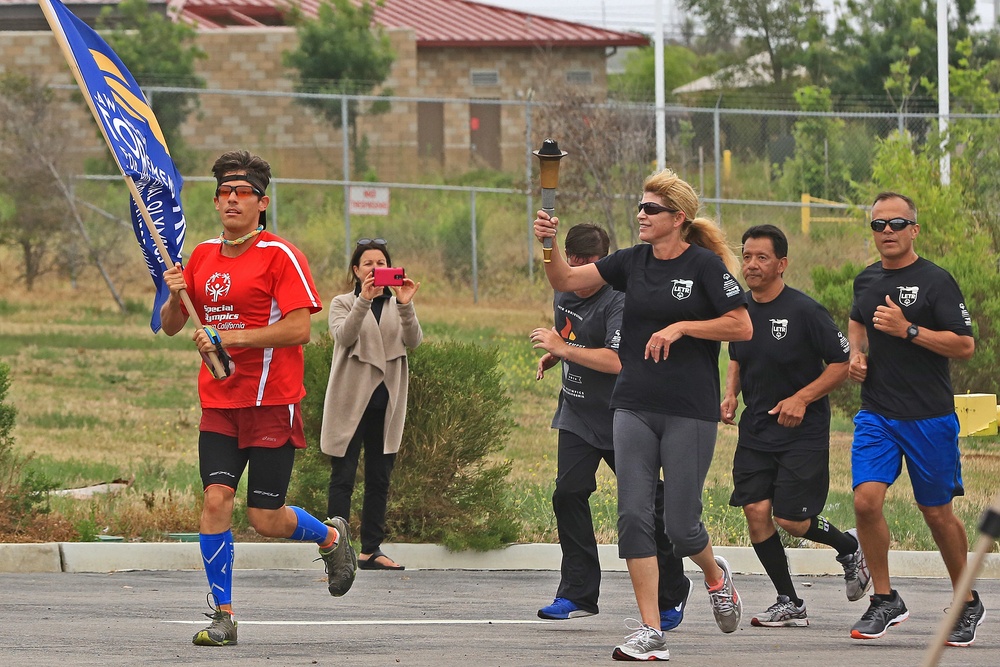 Camp Pendleton SES Battalion participates in 2016 Law Enforcement Torch Run