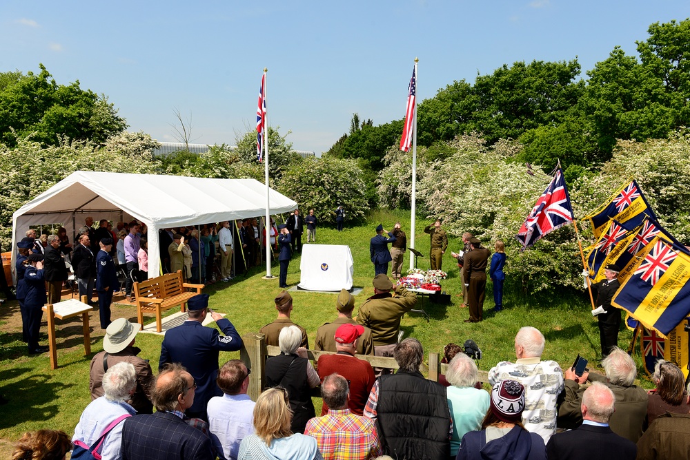 490th Bomb Group Memorial unveiled