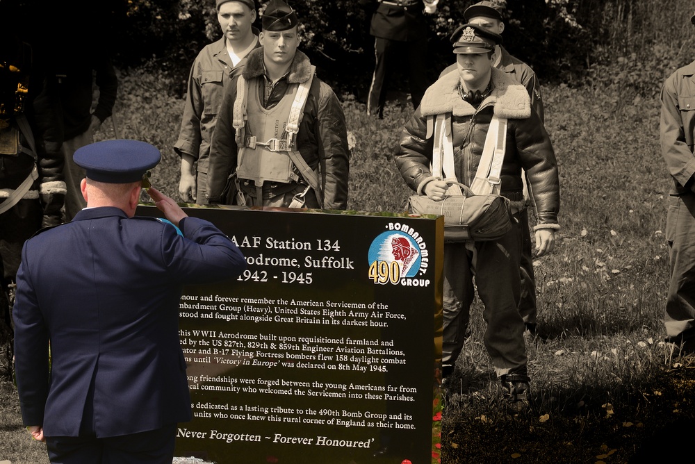 490th Bomb Group Memorial unveiled