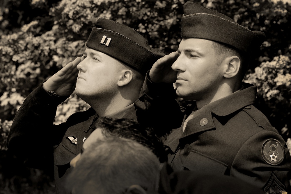 490th Bomb Group Memorial unveiled