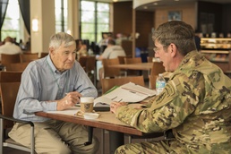 Mentors Help Service Members Make Future Plans