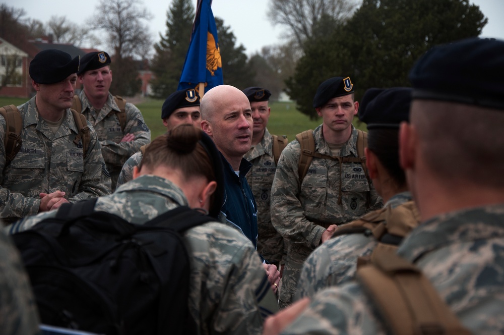 Ruck, run, walk: SFG kicks off police week with 5k