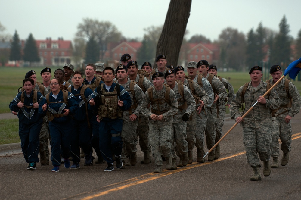 Ruck, run, walk: SFG kicks off police week with 5k