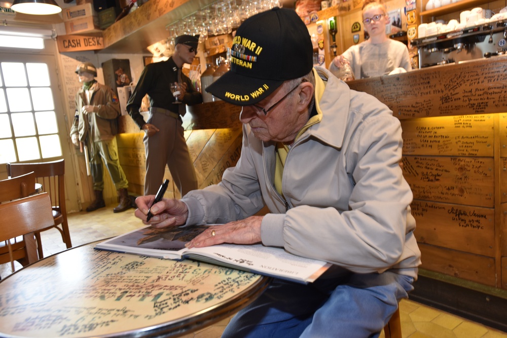 D-Day veteran visits Normandy for 72nd anniversary