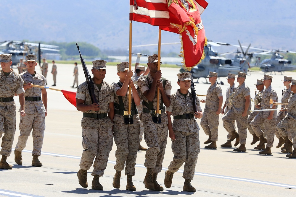 MCAS Camp Pendleton Headquarters and Headquarters Squadron  Change of Command