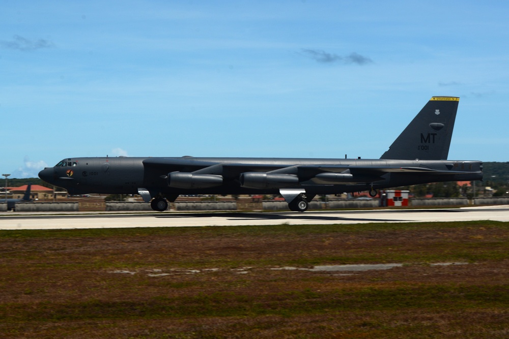 Andersen receives additional B52 Stratofortress