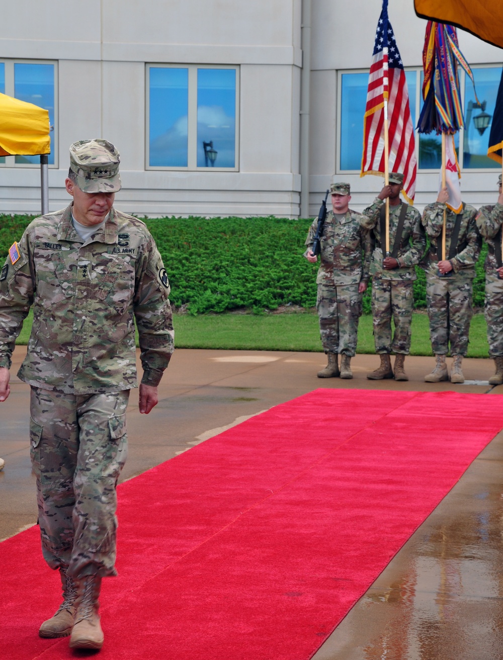 U.S. Army Reserve Command conducts relinquishment of command ceremony