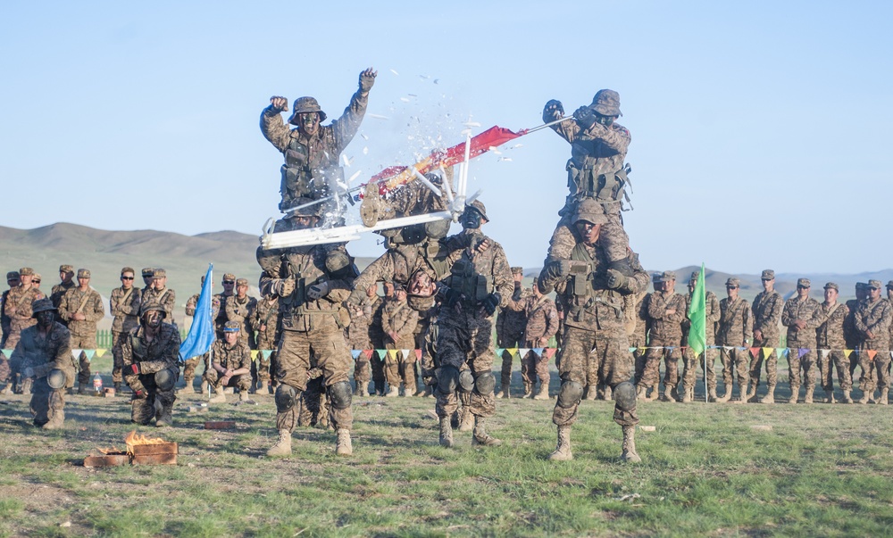 Mongolian Armed Forces' 6th Battalion, Central Band of Army Performs at Culture Night During Khaan Quest 2016.