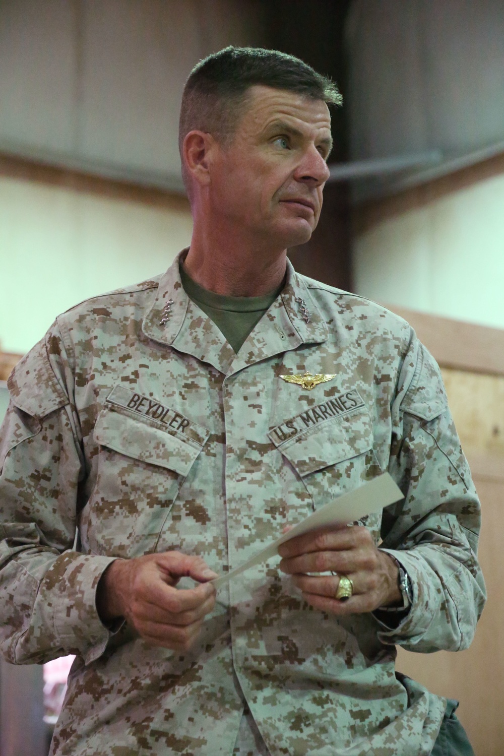 DVIDS - Images - MARCENT Command staff visits Marines [Image 5 of 6]